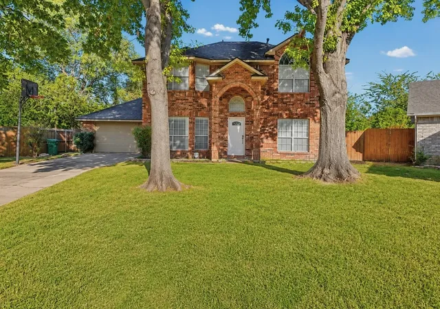 Photo 1 of Sale Pending at 2505 Classic Ct W, Bedford, TX 76021 | MLS# 21310276 | Listing updated on 2026-07-08
