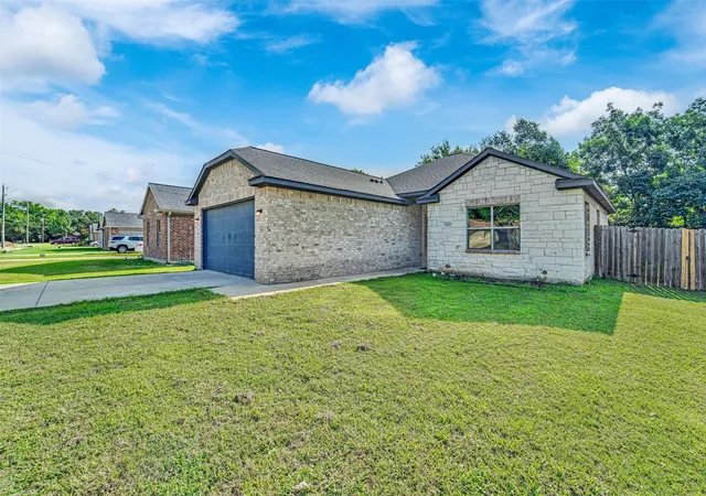 Homes for sale in Balch Springs, TX | 4902 Rimwood Dr, Balch Springs, TX 75180 | MLS# 21308752