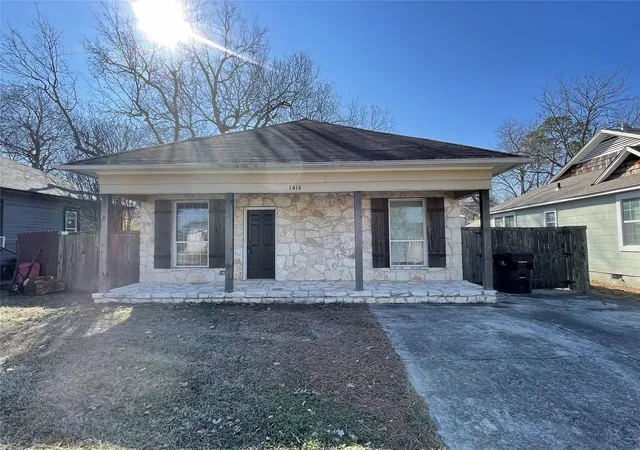Homes for sale in Denison, TX | 1414 W Sears St, Denison, TX 75020 | MLS# 21311010