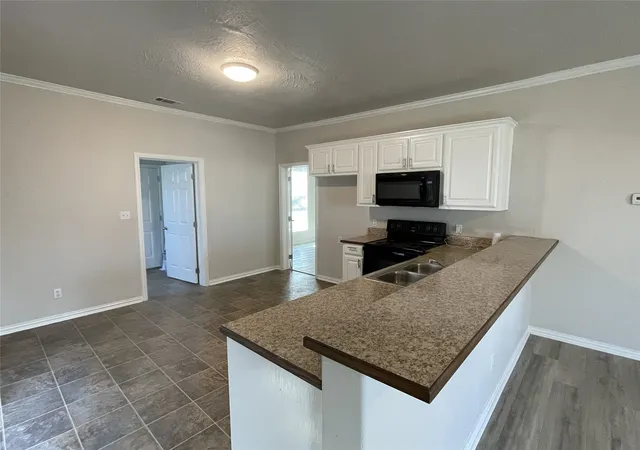 Homes for sale in Denison, TX | 1414 W Sears St, Denison, TX 75020 | MLS# 21311010