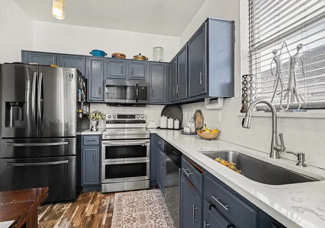 Single family home for sale at 9936 Blue Bell Dr, Fort Worth, TX 76108 | MLS# 21311523