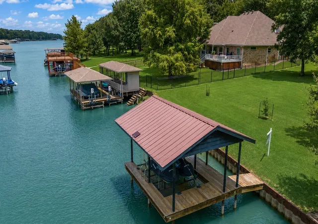 Photo 1 of Land for sale at 111 Bull Run Dr, Streetman, TX 75859 | MLS# 21310737 | Listing updated on 2026-08-29