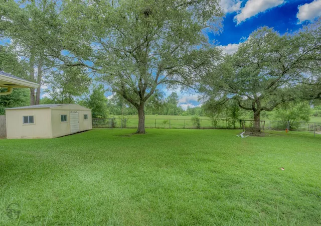 Photo 4 of Single family home for sale at 3331 Chaumont Cir, Shreveport, LA 71118 | MLS# 21311568 | Listing updated on 2026-08-26