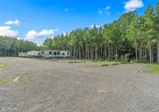 5th image of 126 Oscar Kilpatrick Rd, Gibsland, LA 71028 | MLS# 21311536
