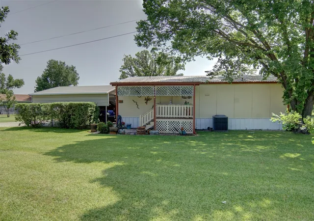 Homes for sale in Possum Kingdom Lake, TX | 313 Butler Point Rd, Possum Kingdom Lake, TX 76449 | MLS# 21310915