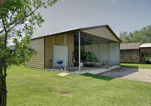 Homes for sale in Possum Kingdom Lake, TX | 313 Butler Point Rd, Possum Kingdom Lake, TX 76449 | MLS# 21310915