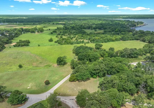 Homes for sale in Tool, TX | 741 Inner Cir, Tool, TX 75143 | MLS# 21311595