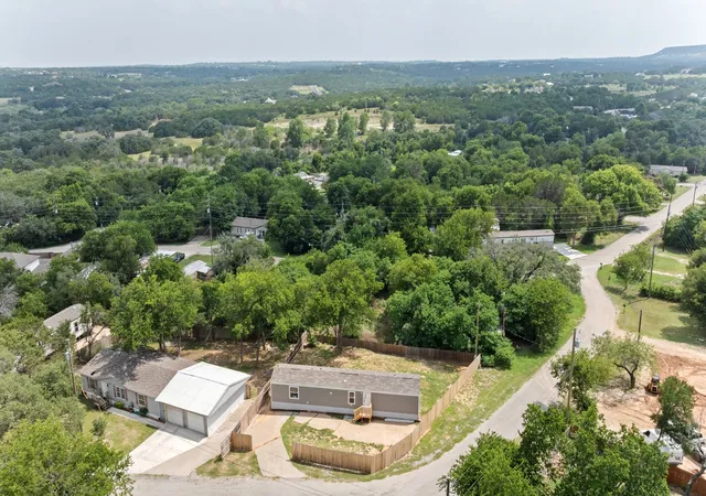 Photo 3 of Manufactured home for sale at 4202 Cortez Ct, Granbury, TX 76048 | MLS# 21295639 | Listing updated on 2026-10-06