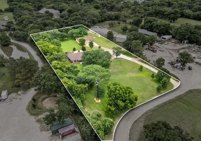 Homes for sale in Bartonville, TX | 981 Witherspoon Wy, Bartonville, TX 75022 | MLS# 21309510
