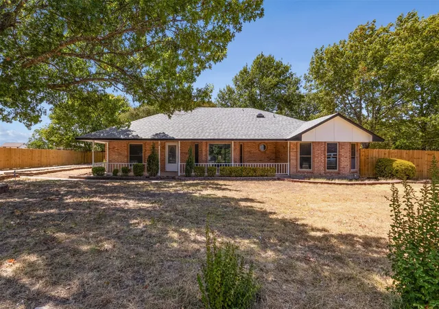 Photo 1 of Single family home for sale at 149 Lassetter Dr, Red Oak, TX 75154 | MLS# 21311715 | Listing updated on 2026-08-27