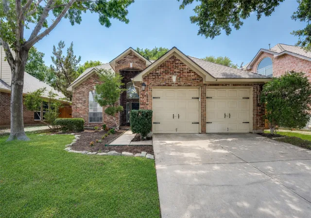 Photo 1 of Single family home for sale at 2905 Furlong Dr W, Flower Mound, TX 75022 | MLS# 21310042 | Listing updated on 2026-08-22