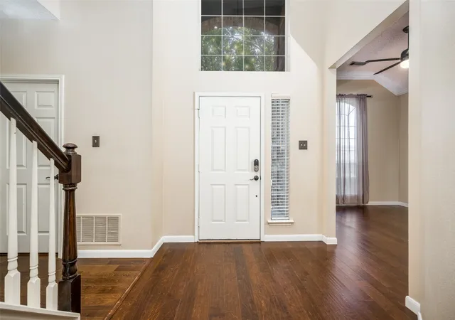 Photo 4 of Single family home for sale at 2905 Furlong Dr W, Flower Mound, TX 75022 | MLS# 21310042 | Listing updated on 2026-08-22