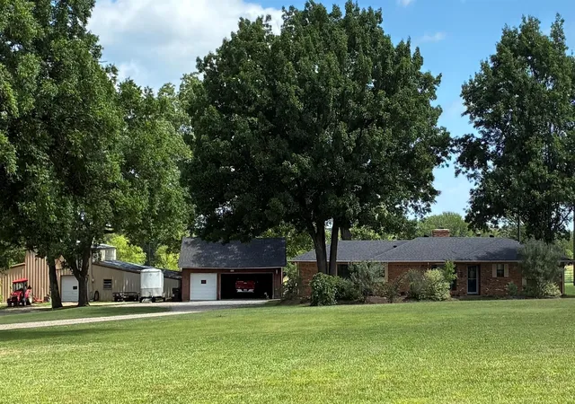 Photo 3 of Single family home for sale at 4877 Fm 84, Denison, TX 75020 | MLS# 21309745 | Listing updated on 2026-10-02