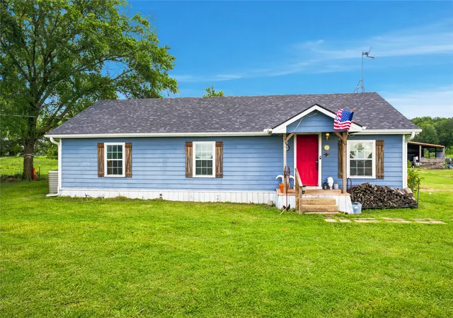 Photo 3 of Single family home for sale at 13017 E Fm 273, Telephone, TX 75488 | MLS# 21305185 | Listing updated on 2026-09-02