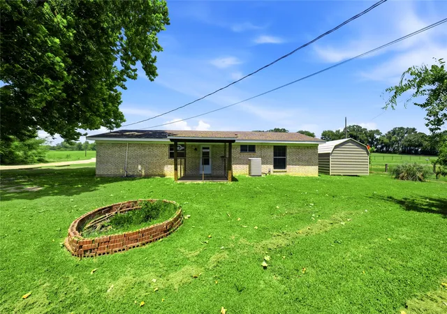 Photo 4 of Sale Pending at 10017 Fm 59, Athens, TX 75751 | MLS# 21311800 | Listing updated on 2026-07-16