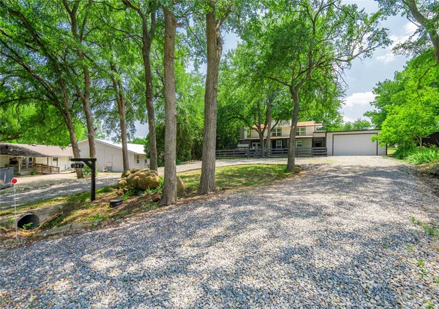 Homes for sale in Pottsboro, TX | 347 Quail Creek Cir, Pottsboro, TX 75076 | MLS# 21311826