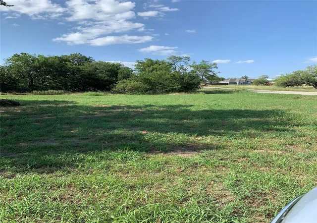 Homes for sale in Runaway Bay, TX | 175 Cumberland Trl, Runaway Bay, TX 76426 | MLS# 21311836