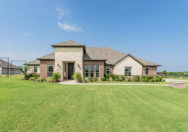 Homes for sale in Decatur, TX | 2230 County Road 2360, Decatur, TX 76234 | MLS# 21311741