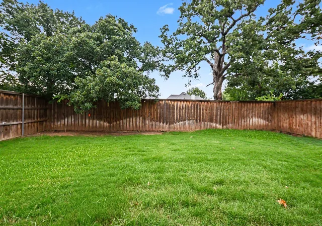 Photo 37 of Single family home for sale at 4111 Creek Hill Ln, Corinth, TX 76208 | MLS# 21311560 | Listing updated on 2026-10-08