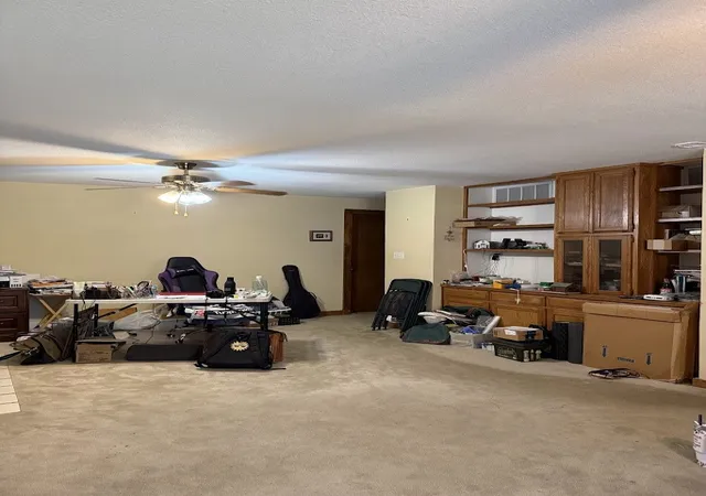 Photo 4 of Single family home for sale at 921 Sportsman Park Rd, Azle, TX 76020 | MLS# 21311819 | Listing updated on 2026-09-30