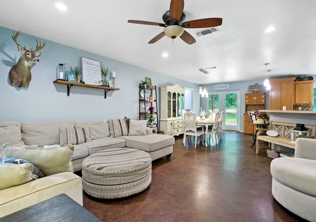 Homes for sale in Scroggins, TX | 726 King Cecil Ct, Scroggins, TX 75480 | MLS# 21310400