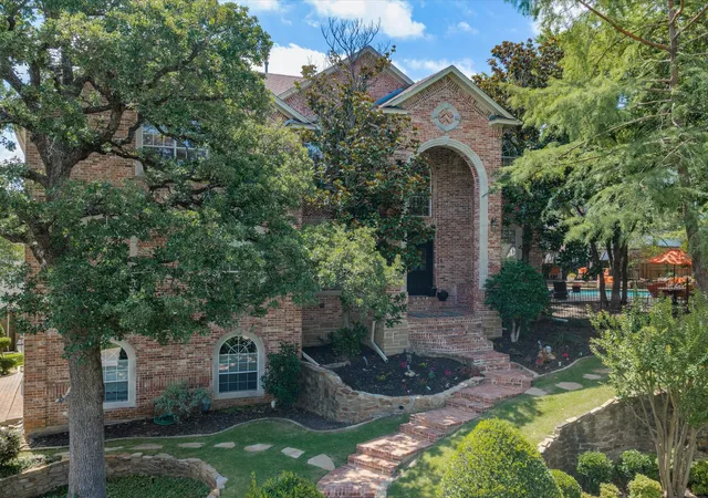 Homes for sale in Colleyville, TX | 4105 Inwood Ln, Colleyville, TX 76034 | MLS# 21309867