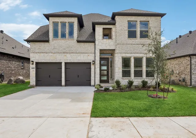 Photo 1 of Sale Pending at 8609 Lavon Ln, Argyle, TX 76226 | MLS# 21311959 | Listing updated on 2026-10-01