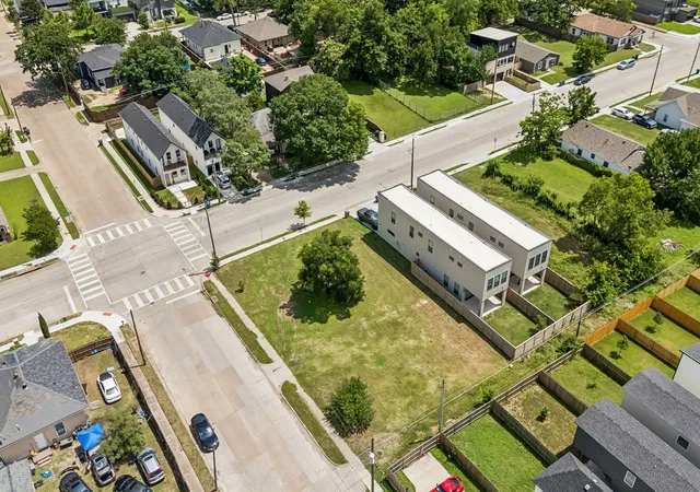 Photo 3 of Land for sale at 2535 Pennsylvania Ave, Dallas, TX 75215 | MLS# 21311975 | Listing updated on 2026-08-26