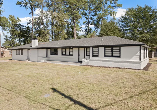 Homes for sale in Winnsboro, TX | 700 W Broadway St, Winnsboro, TX 75494 | MLS# 21311966