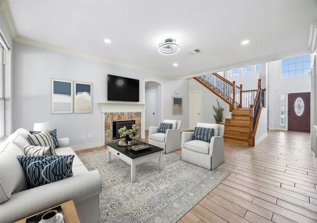 Photo 4 of Single family home for sale at 4512 Stone Mountain Dr, Fort Worth, TX 76123 | MLS# 21310607 | Listing updated on 2026-08-22