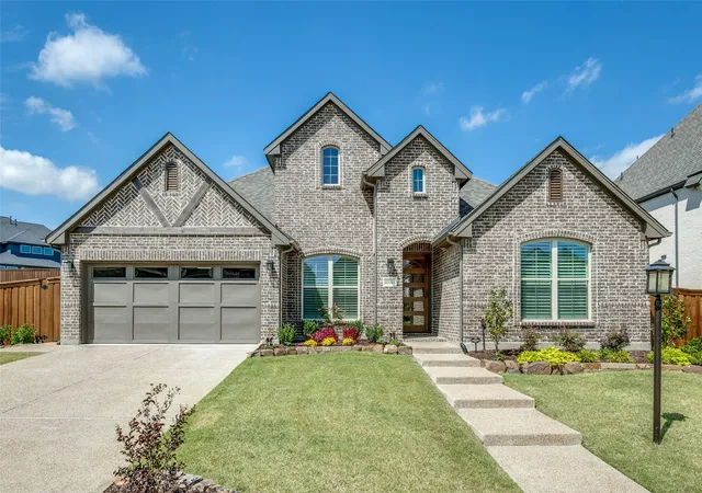 Photo 1 of Single family home for sale at 1008 Huffines Blvd, Wylie, TX 75098 | MLS# 21308898 | Listing updated on 2026-08-30