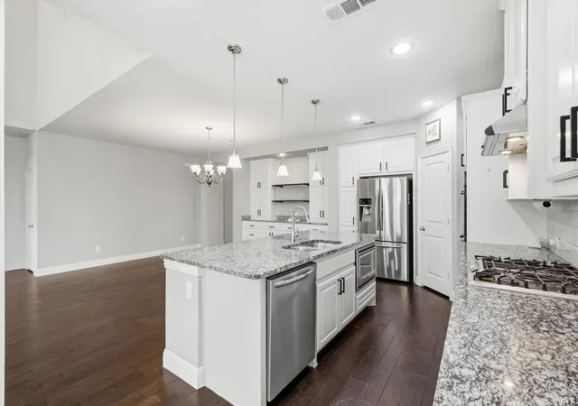 Photo 3 of Single family home for sale at 15513 Bryant Park Ave, Prosper, TX 75078 | MLS# 21305011 | Listing updated on 2026-09-06