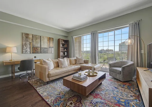 Photo 1 of Condo for sale at 3225 Turtle Creek Blvd #632, Dallas, TX 75219 | MLS# 21309137 | Listing updated on 2026-09-28