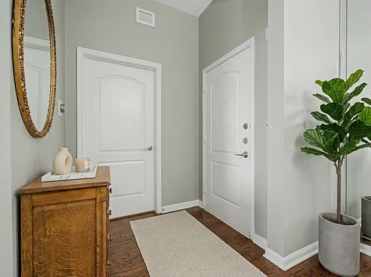 Photo 4 of Condo for sale at 3225 Turtle Creek Blvd #632, Dallas, TX 75219 | MLS# 21309137 | Listing updated on 2026-10-29