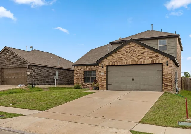 Homes for sale in Ferris, TX | 821 Clark Dr, Ferris, TX 75125 | MLS# 21297449