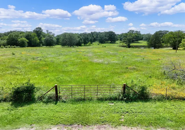 Photo 1 of Land for sale at Tbh Hickory St, Van, TX 75790 | MLS# 21312200 | Listing updated on 2026-08-22