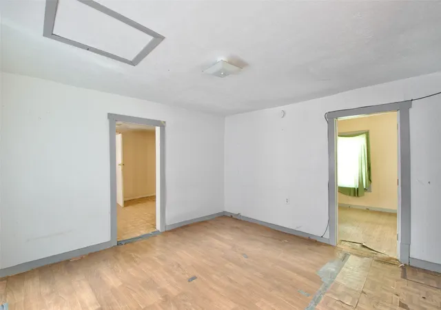 Photo 2 of Single family home for sale at 1610 N 10th St, Waco, TX 76707 | MLS# 21307078 | Listing updated on 2026-07-23