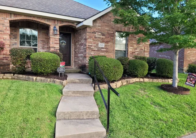 1st image of 2121 Colby Ln, Wylie, TX 75098 | MLS# 21310239
