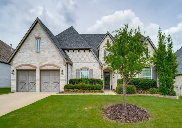 Photo 1 of Single family home for sale at 810 Country Brook Ln, Prosper, TX 75078 | MLS# 21309785 | Listing updated on 2026-07-18