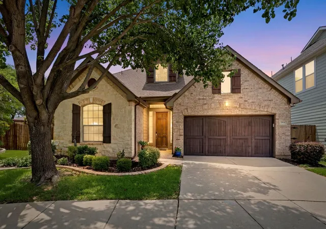 Homes for sale in Euless, TX | 2510 Kodiak Cir, Euless, TX 76039 | MLS# 21309751