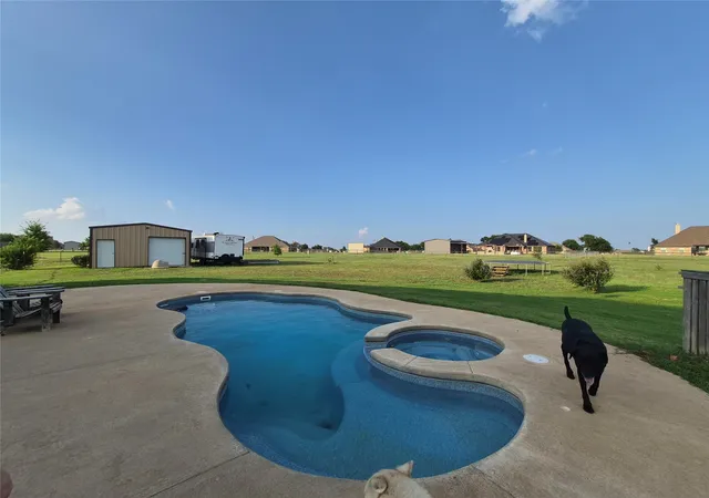 Homes for sale in Godley, TX | 7812 Grain Ct, Godley, TX 76044 | MLS# 21311806