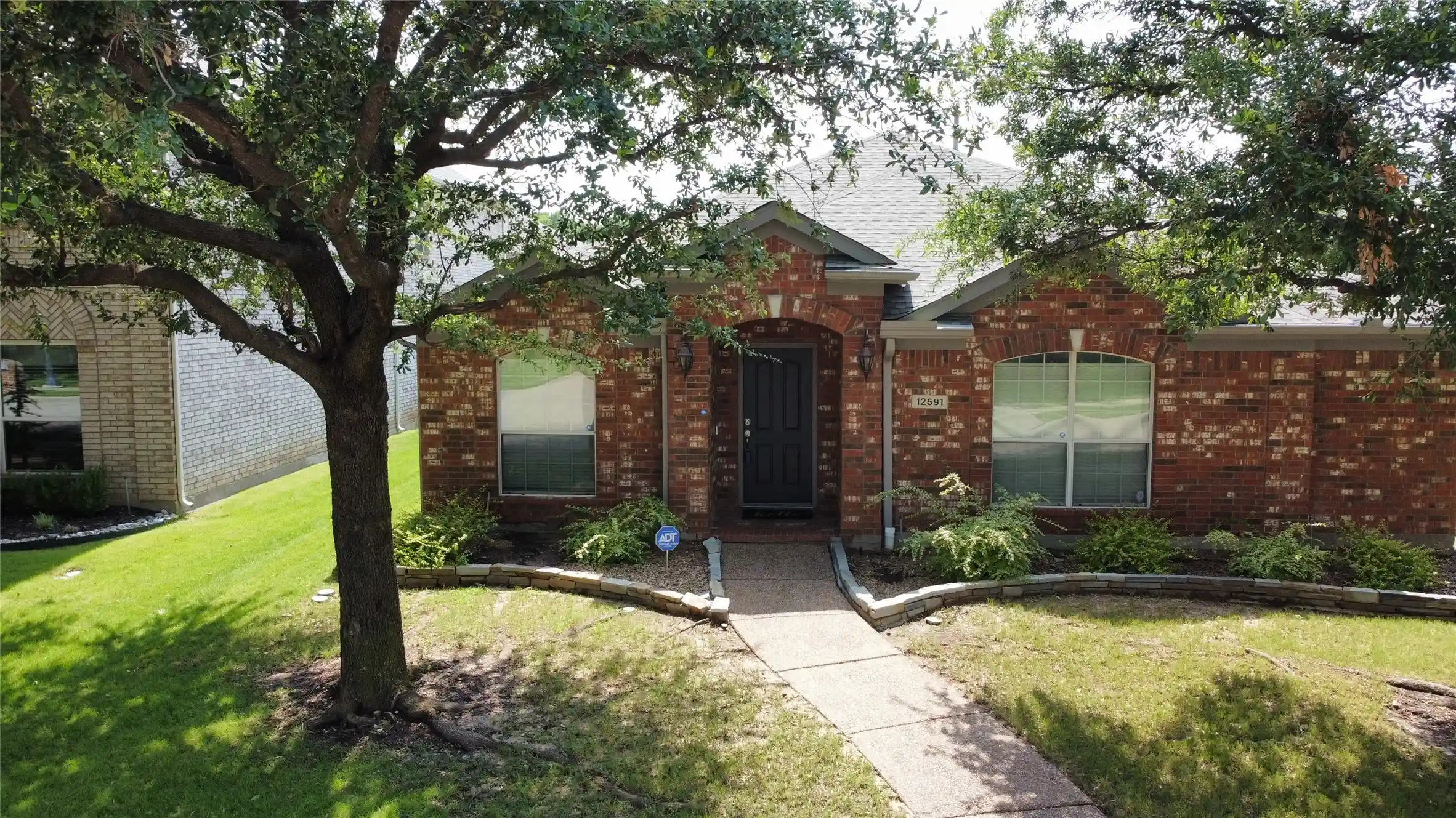 Photo 1 of Single family home for sale at 12591 Red Hawk Dr, Frisco, TX 75033 | MLS# 21312357 | Listing updated on 2026-10-23