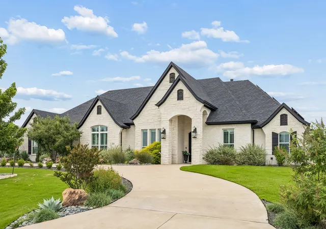 Photo 1 of Single family home for sale at 1829 Ryder Lee Ln, Waxahachie, TX 75165 | MLS# 21312378 | Listing updated on 2026-08-22