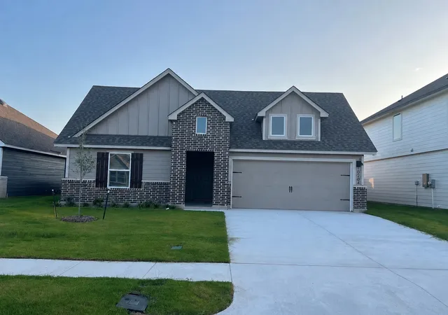 Photo 1 of Sale Pending at 10204 Neptune Ct, Waco, TX 76708 | MLS# 21312403 | Listing updated on 2026-07-13