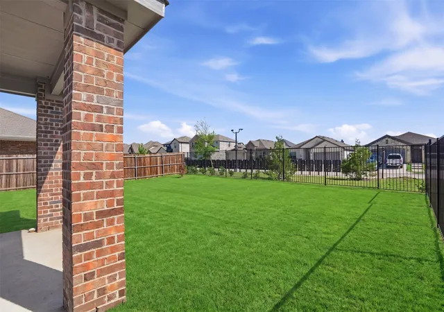 36th image of 3253 Cumby Dr, Royse City, TX 75189 | MLS# 21311174