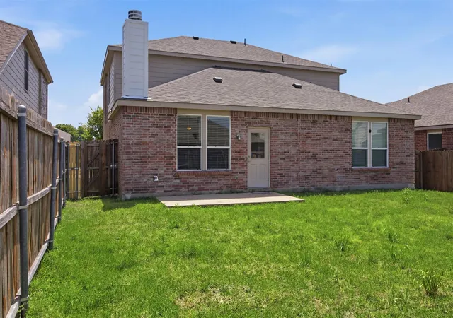 Homes for sale in Little Elm, TX | 1716 Gayla Creek Dr, Little Elm, TX 75068 | MLS# 21311933
