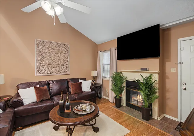 5th image of 3636 Greenacres Pl Dr, Bossier, LA 71111