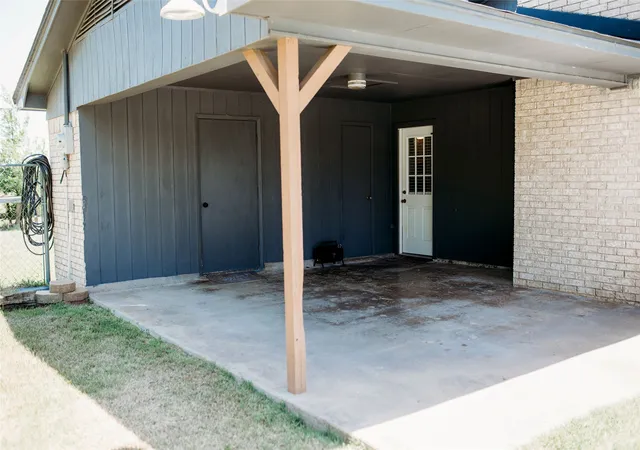 Photo 4 of Single family home for sale at 408 County Road 2200, Ivanhoe, TX 75447 | MLS# 21312192 | Listing updated on 2026-09-15