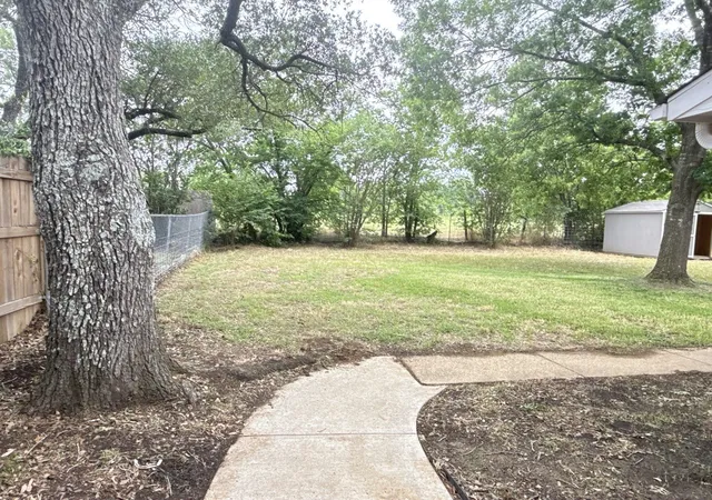 Homes for sale in Wills Point, TX | 523 Wynne Rd, Wills Point, TX 75169 | MLS# 21311476