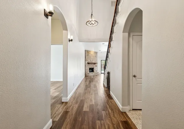 Photo 3 of Single family home for sale at 3012 Waterglen Dr, Fort Worth, TX 76177 | MLS# 21312503 | Listing updated on 2026-08-22